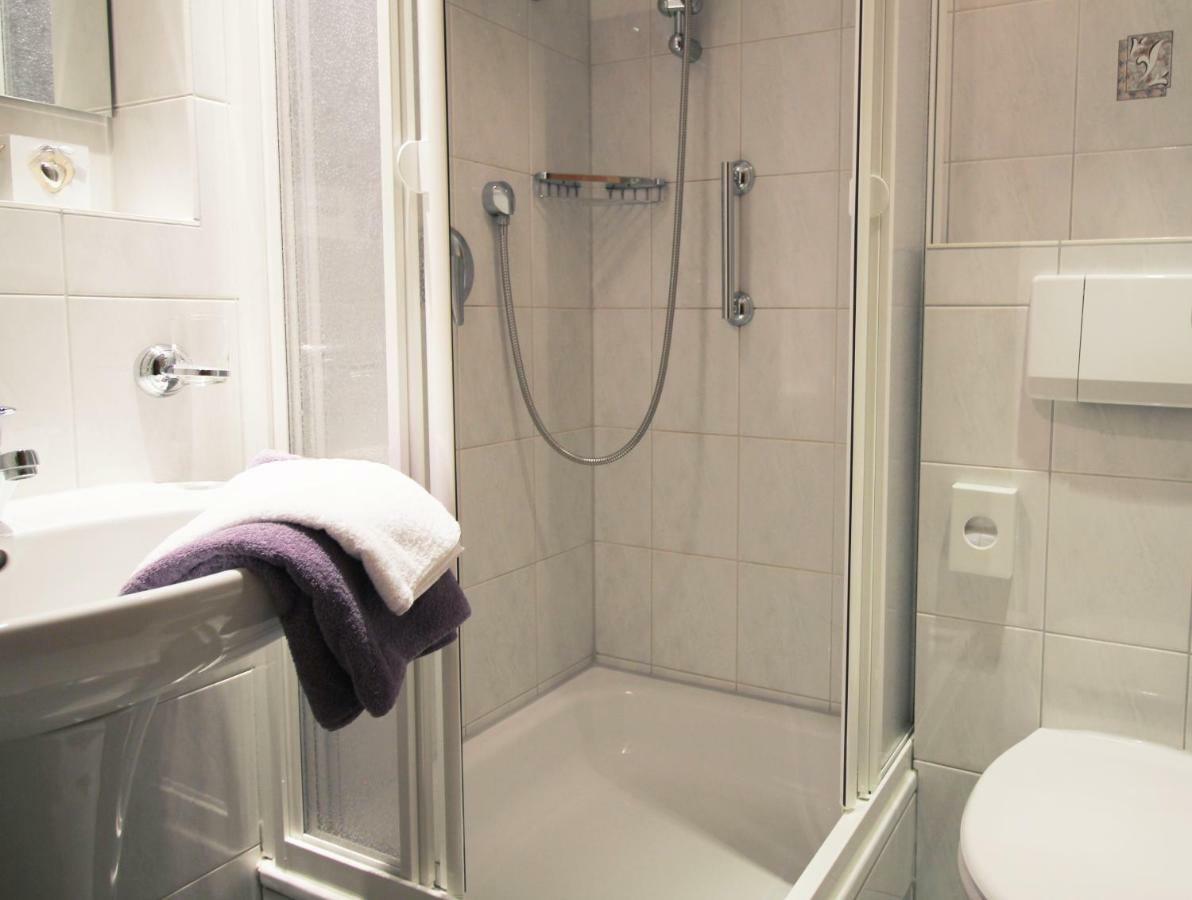 Gaestehaus Gaymann Oberstdorf Ruang foto